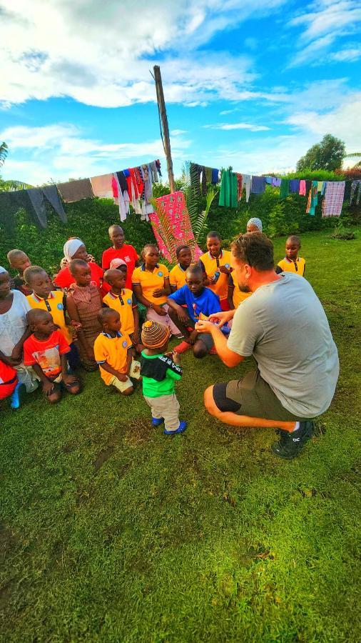 Lights Of Kazinga Orphanage And Homestay *
